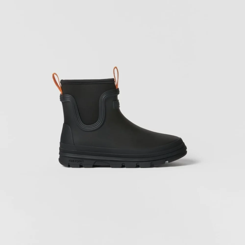 KIDS/ RAIN ANKLE BOOTS TRETORN X ZARA Size 12